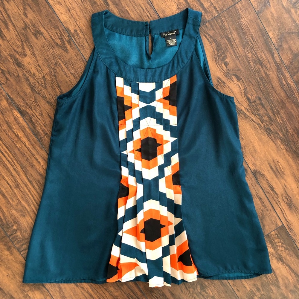 🚨 ALL TOPS $7 🚨